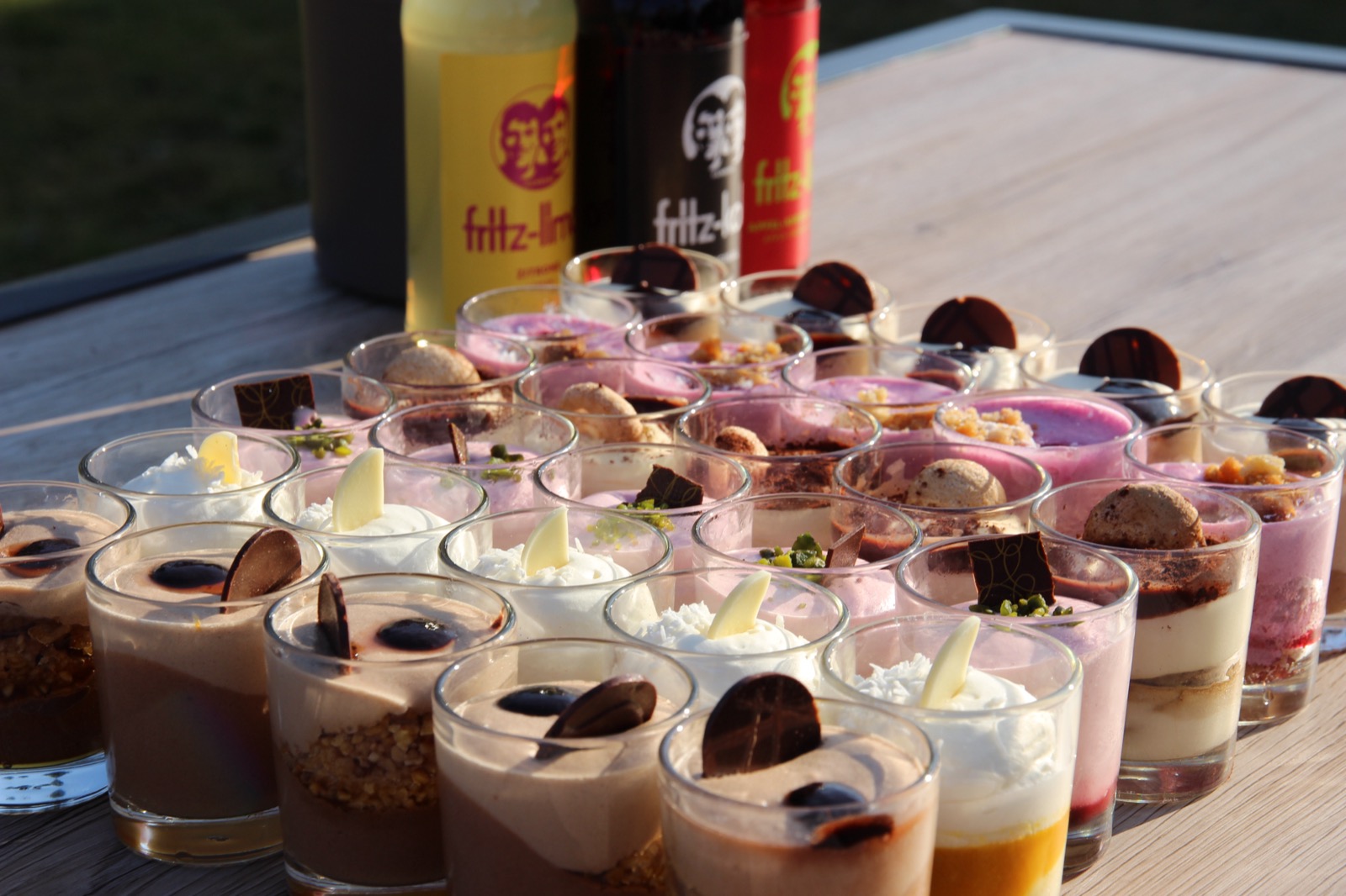 Diverse Desserts im Weckglas